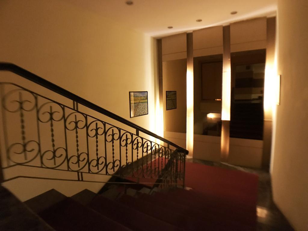 Discovery Hotel Phnompen Kültér fotó
