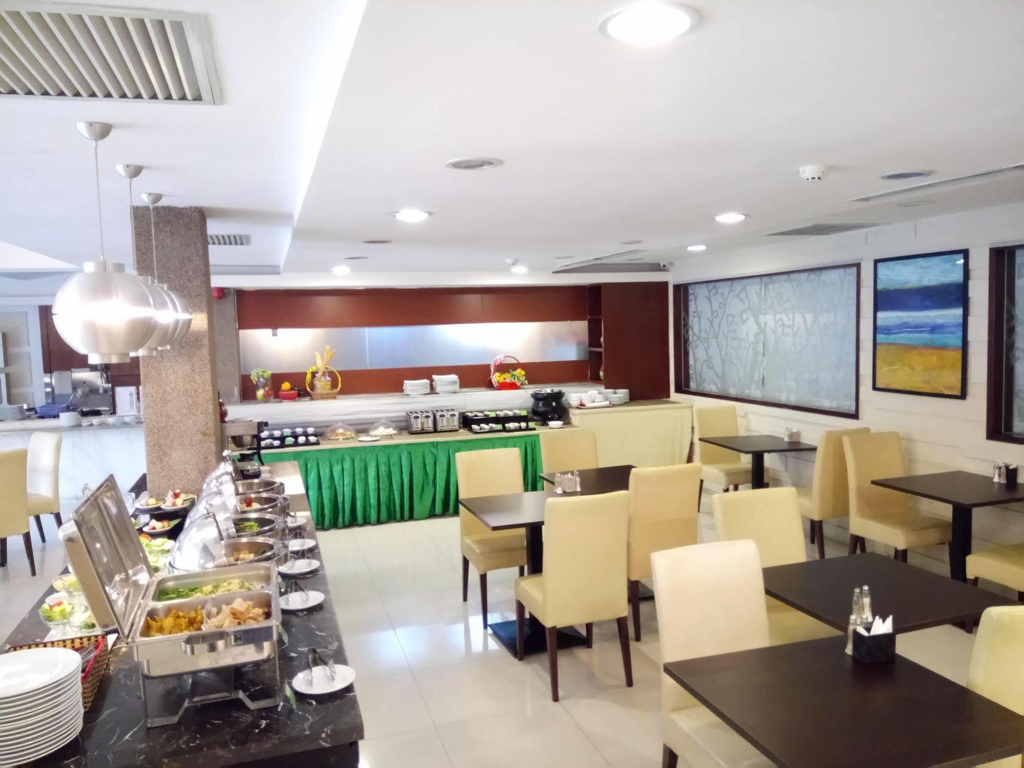 Discovery Hotel Phnompen Kültér fotó